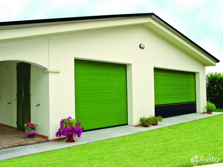 Ворота секционные гаражные