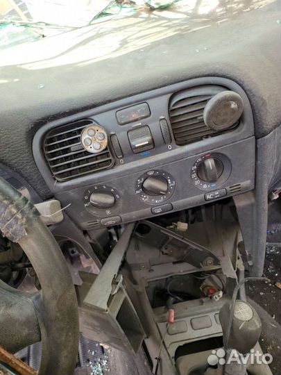 Переключатель печки на вольво s40 1997