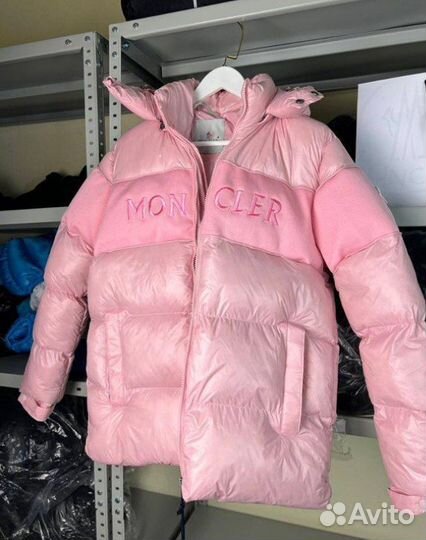 Пуховик moncler женский розовый