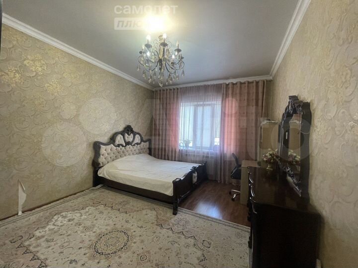 2-к. квартира, 67 м², 4/5 эт.