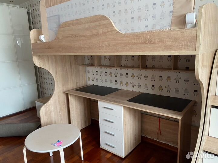 Двухъярусная кровать бу