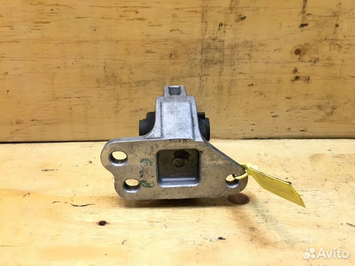 Подушка двигателя subaru legacy