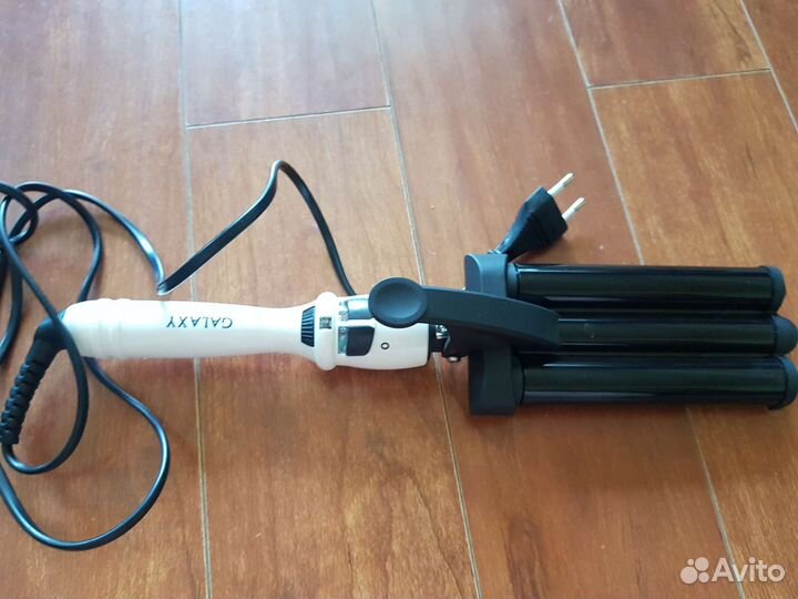 Новый стайлер тройной для завивки волос (волны)