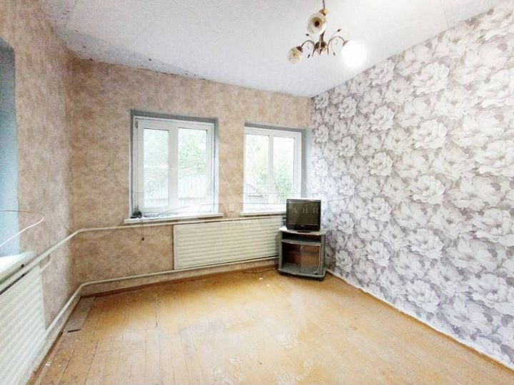 Дом 52,8 м² на участке 8 сот.