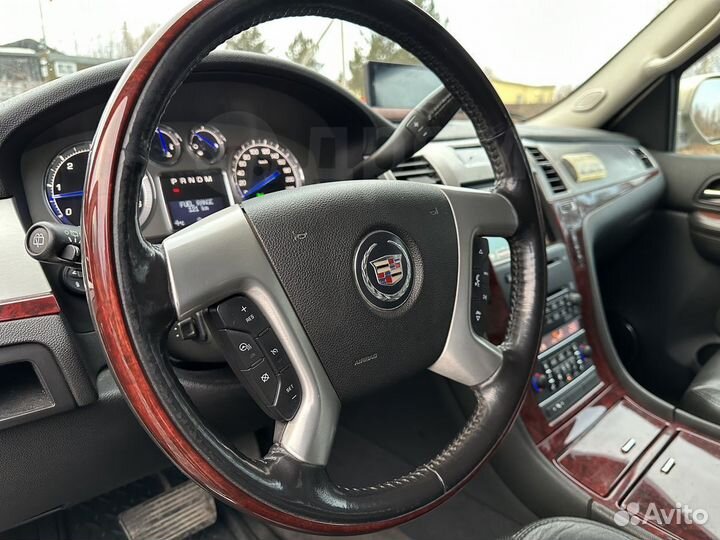 Cadillac escalade 3 GMT 900 разбор