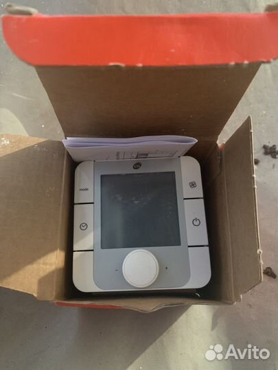 Пульт управления carel atc4vt1ad0