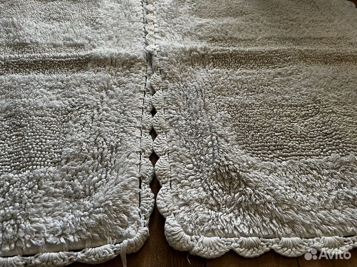 Коврики для ванной и туалета