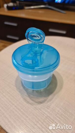 Контейнер дозатор смеси