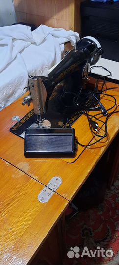 Швейная машина