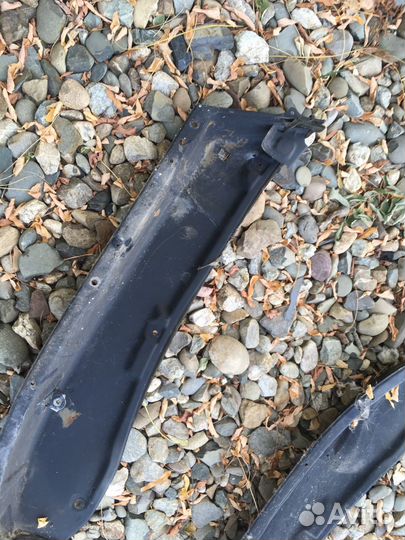 Toyota rav4 2004 ванночка под жабо