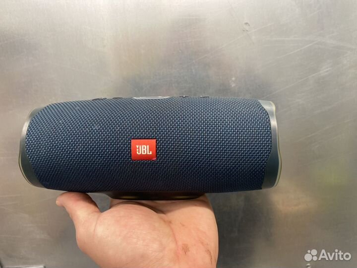 Колонка jbl charge 4
