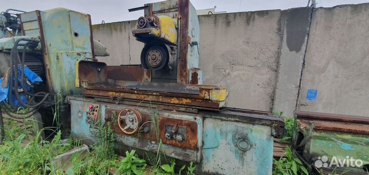 Плоскошлифовальный станок 3Б722