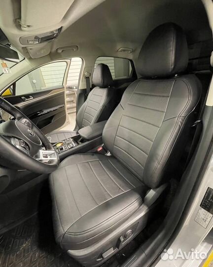 Автомобильные чехлы из экокожи на KIA K5 (2020+)