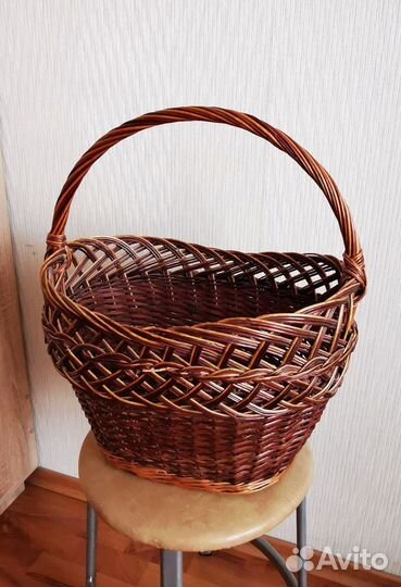 Корзина плетеная