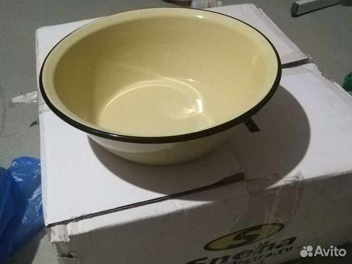 Набор посуды для дачи,кастрюли, термокружка