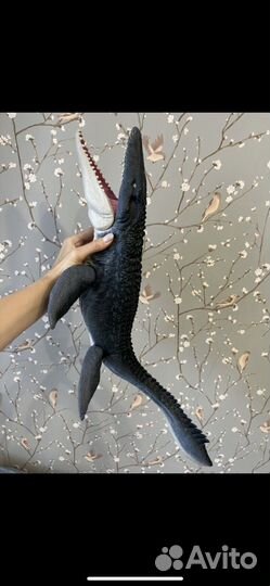 Динозавр мозазавр