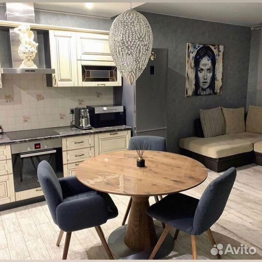 Пленка на стол глянцевая и матовая