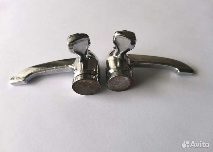 Замки форточек ваз 2101 в хроме, оригинал