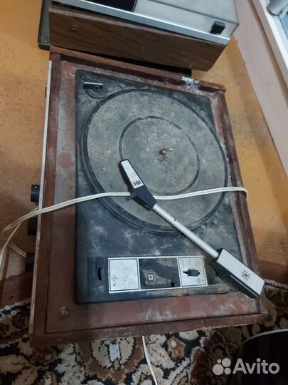 Проигрыватель винила