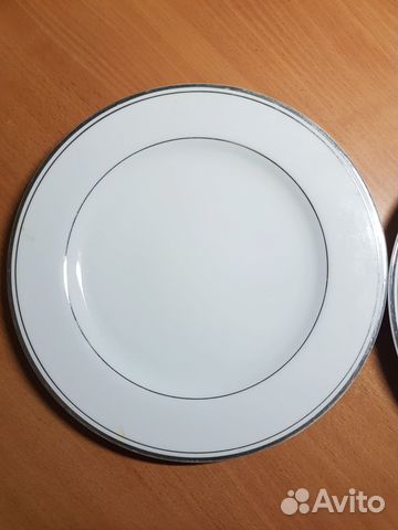 Тарелка японская фирмы tono china