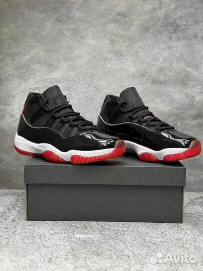 Nike Air Jordan 11 Retro Playoffs Bred