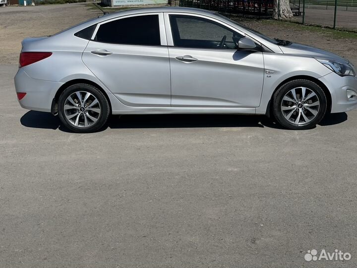 Hyundai Solaris 1.6 AT, 2014, 196 000 км