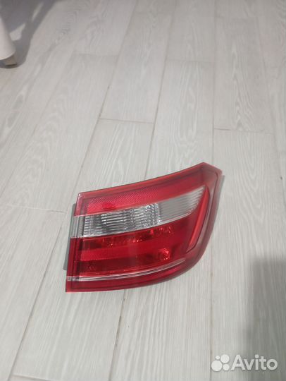 Фары на LADA vesta