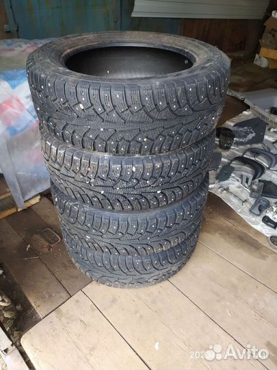 Nokian Tyres Hakkapeliitta 7 SUV 215/60 R17 103H
