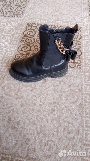 Продам сапоги для девочки