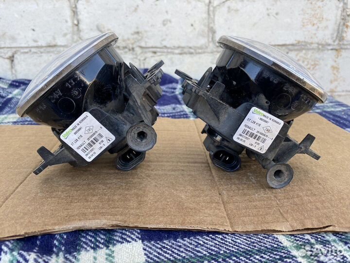 261500097R фара птф Оригинал renault