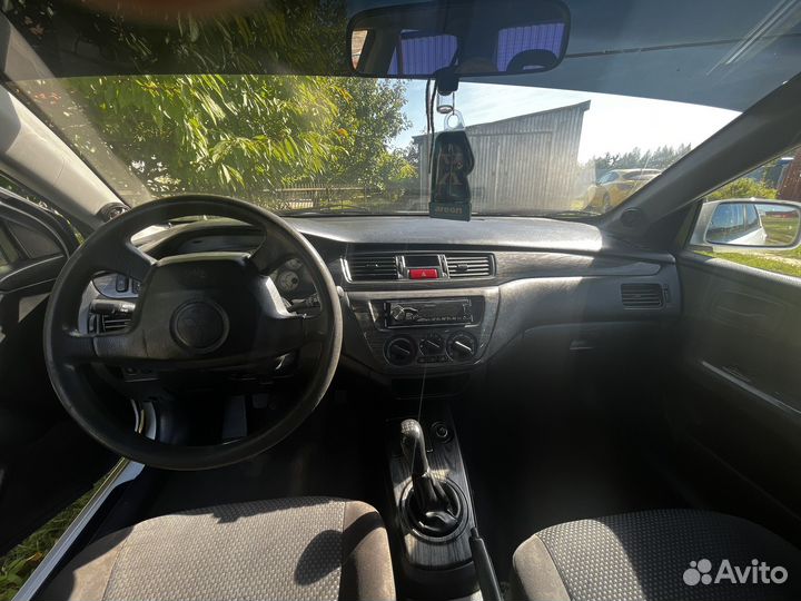 Mitsubishi Lancer, 2005