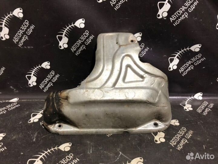 Тепловой экран Ford Focus 3 хетчбэк 1 2011