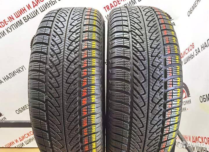 Goodyear UltraGrip 8 215/60 R16