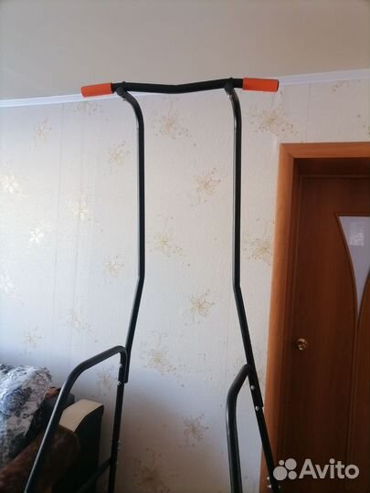 Турник напольный