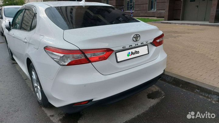 Toyota Camry 2.5 AT, 2019, 75 000 км