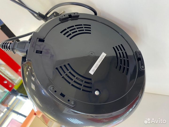 Мультиварка Polaris PMC 0367AD