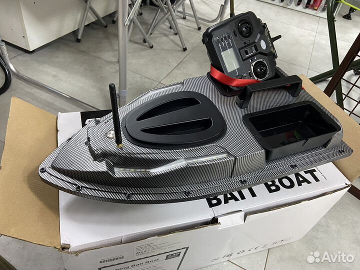 Прикормочный кораблик