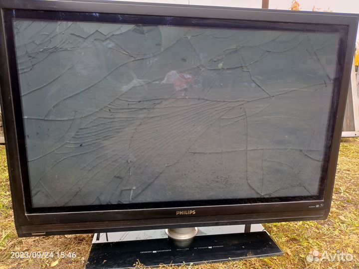 Телевизор Philips на запчасти