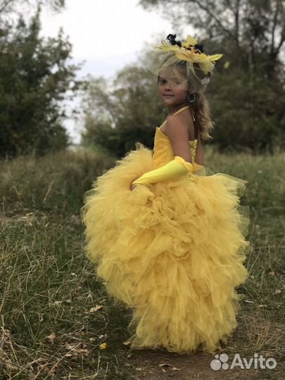 Продажа. Платье новое. Образ полностью(шляпка, пер