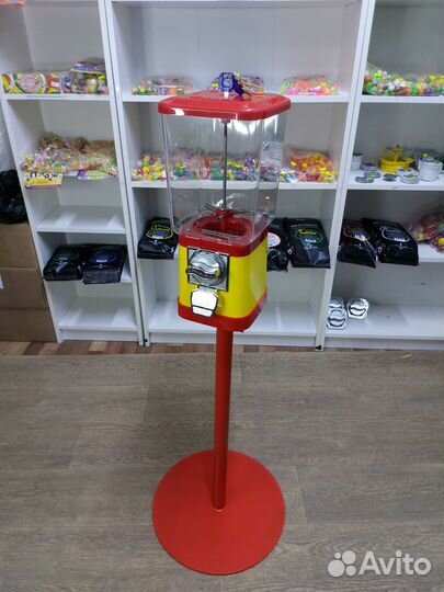 Торговые автоматы механические / Автомат жвачка