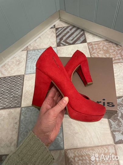 Туфли женские 36 размер красные