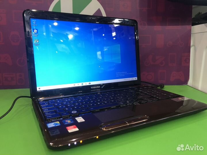 Ноутбук Toshiba I3/3/320