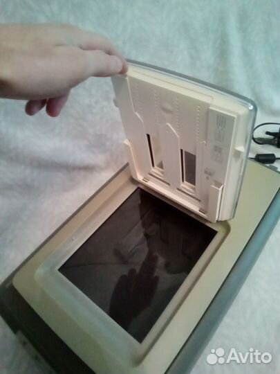 Сканер HP Scanjet 4070 Photosmart Scanner