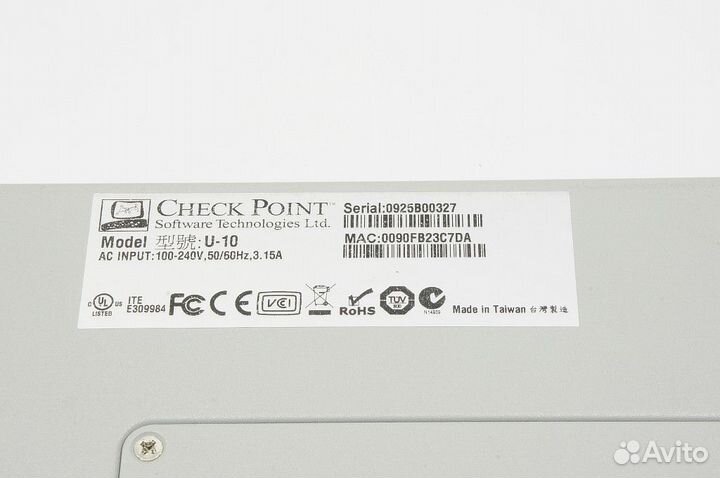 Шлюз безопасности Check Point UTM-1 270 U-10 н/у