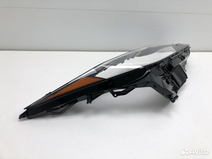 Стекло фары правой Lexus RX 4