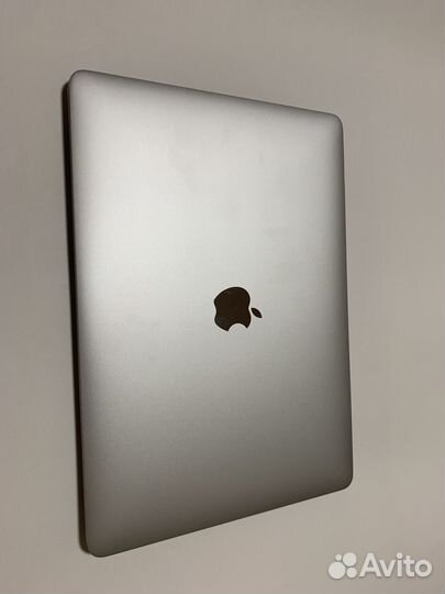 Macbook Pro 13 2020 16/512