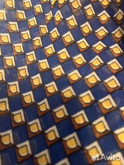 Три блузки и кюлоты, Германия