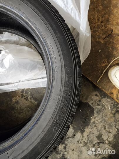 Dunlop Winter Maxx 215/60 R17