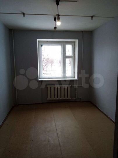 Комната 32 м² в 2-к., 2/3 эт.