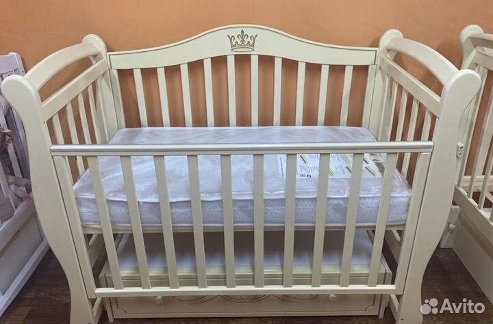 Детская кроватка с рождения до 5 лет